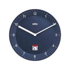 Braun Classic Vægur