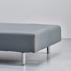 Night & Day Boxlagen 140x200x30 Cm Satin Grå