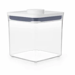 OXO Pop Opbevaringsboks 2,6 Liter Kvadratisk